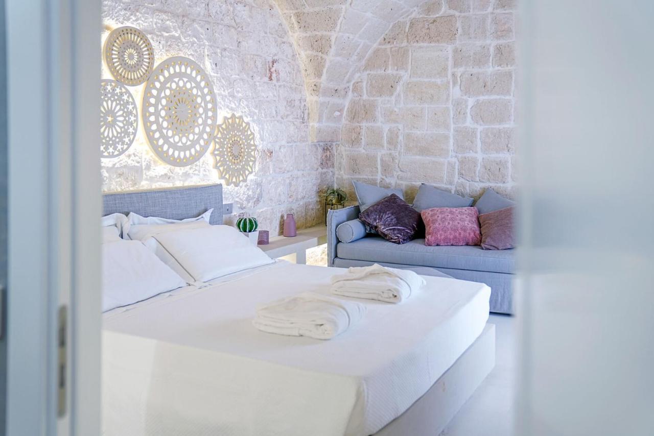 Palazzo Vico Bianco Raro Villas Homes Collection Ostuni Dış mekan fotoğraf